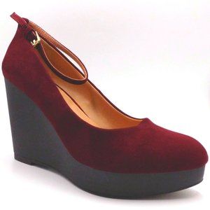 Report Women 4" Platform Wedge Size 8.5 Cranberry